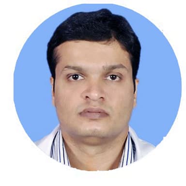 Dr. Akshay Shetty, Oral and maxillofacial surgeon at Aditi Dental Care